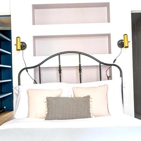 Apartments Scene Homestay Split